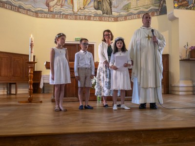 2024 1e communion 11h (7)