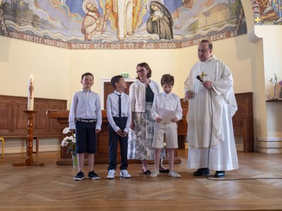 2024 1e communion 9h (9)