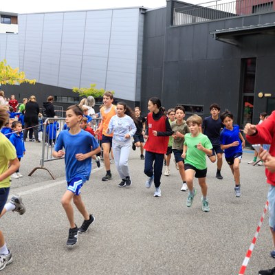 cross 09