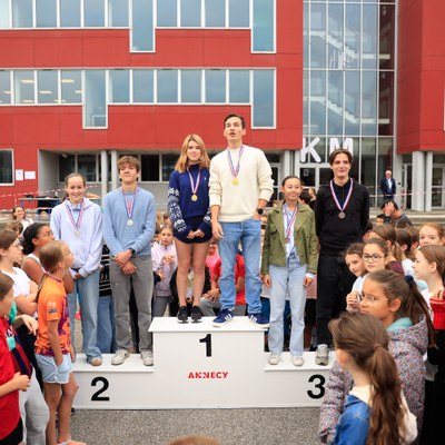 cross 17