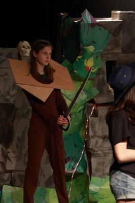 2024_theatre 4-3_troupe 4e (12).jpg