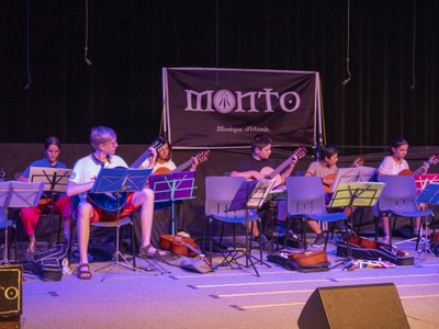 spectacle eveil musical et classe guitare_20230623 (13).jpg
