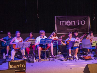 spectacle eveil musical et classe guitare_20230623 (17).jpg