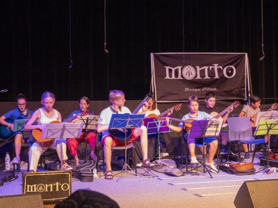 spectacle eveil musical et classe guitare_20230623 (20).jpg